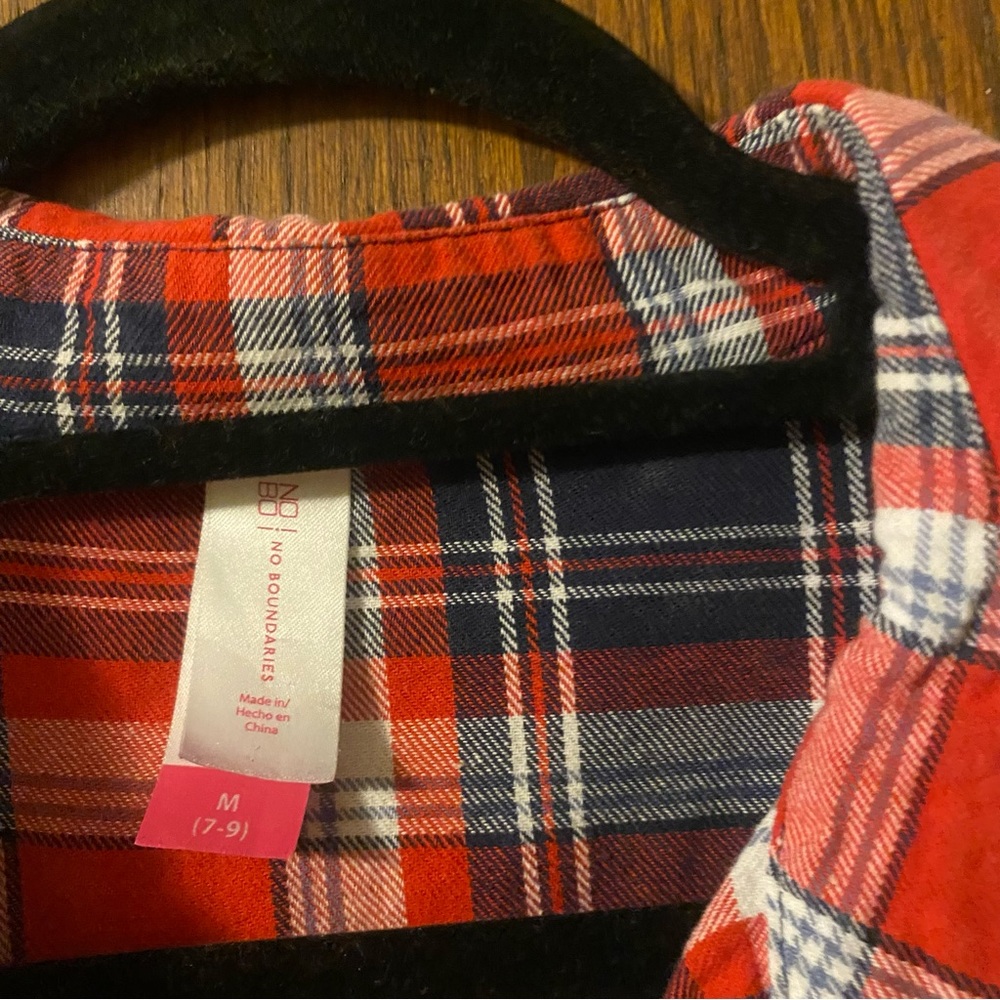 Button down - Picture 2 of 2